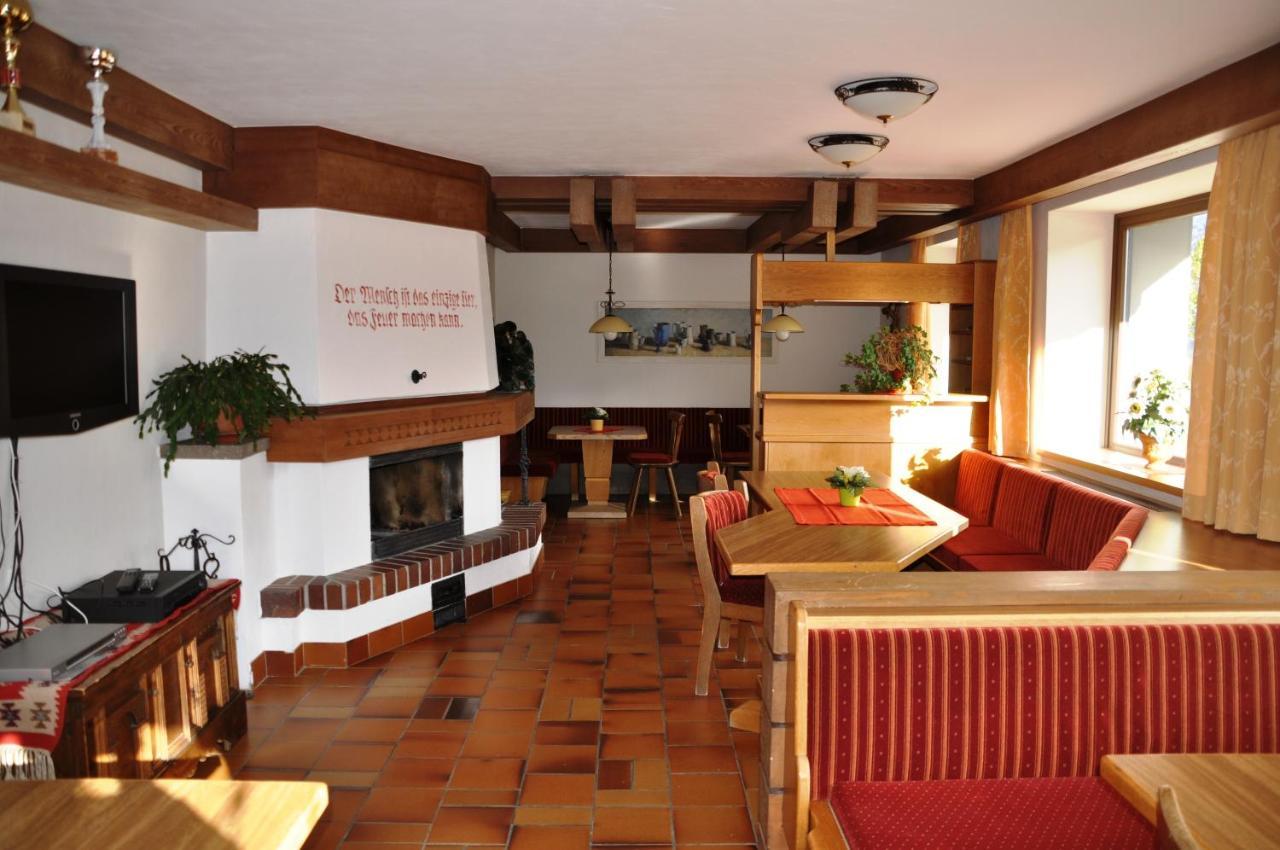 Jugend- Und Familienhotel Venedigerhof Neukirchen am Großvenediger エクステリア 写真