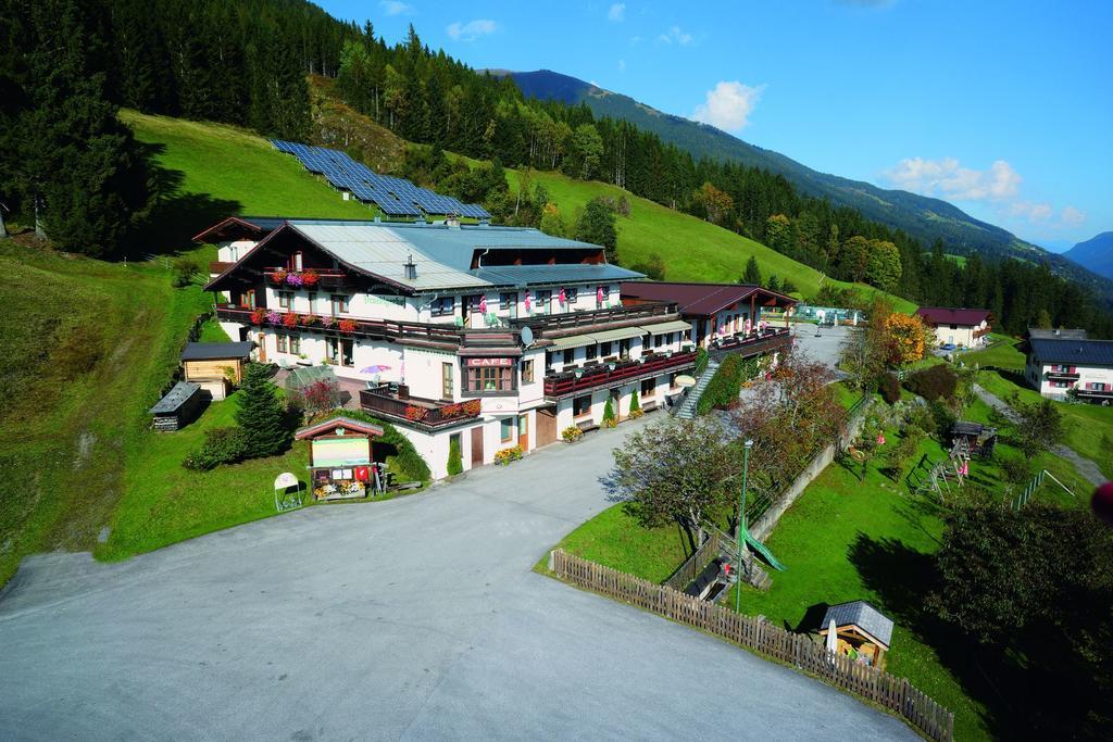 Jugend- Und Familienhotel Venedigerhof Neukirchen am Großvenediger エクステリア 写真