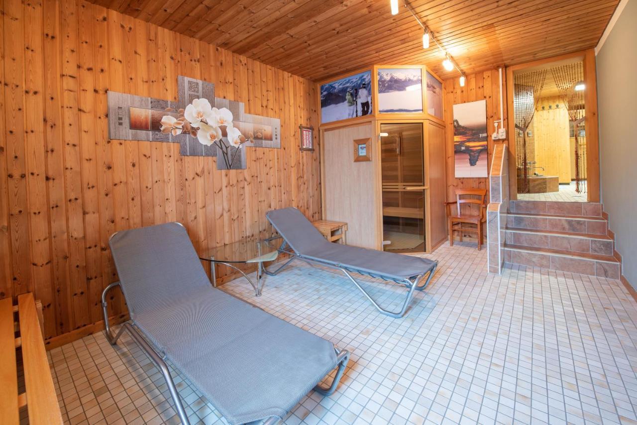 Jugend- Und Familienhotel Venedigerhof Neukirchen am Großvenediger エクステリア 写真