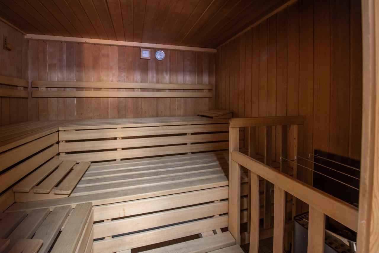 Jugend- Und Familienhotel Venedigerhof Neukirchen am Großvenediger エクステリア 写真